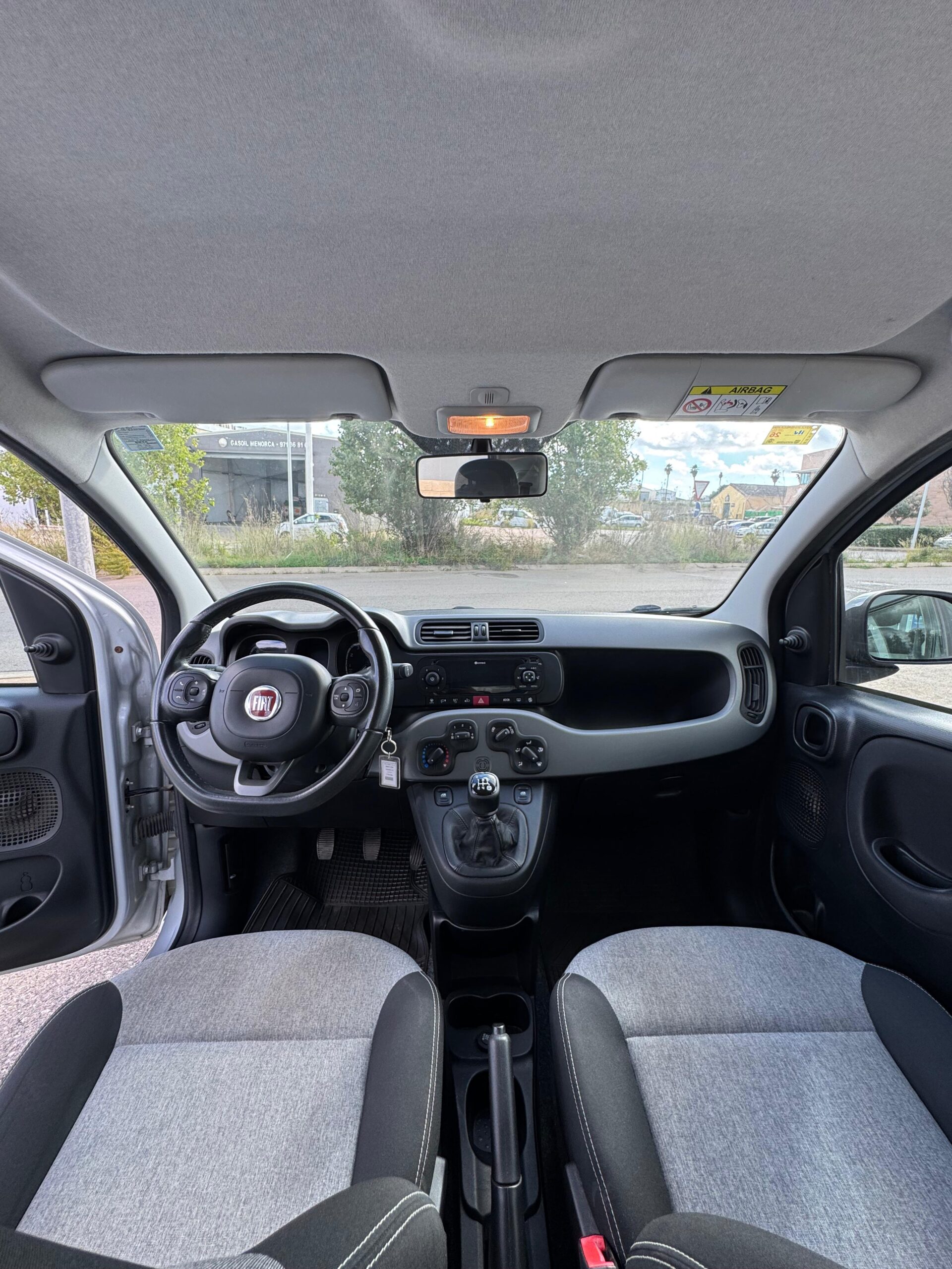 
								FIAT PANDA full									
