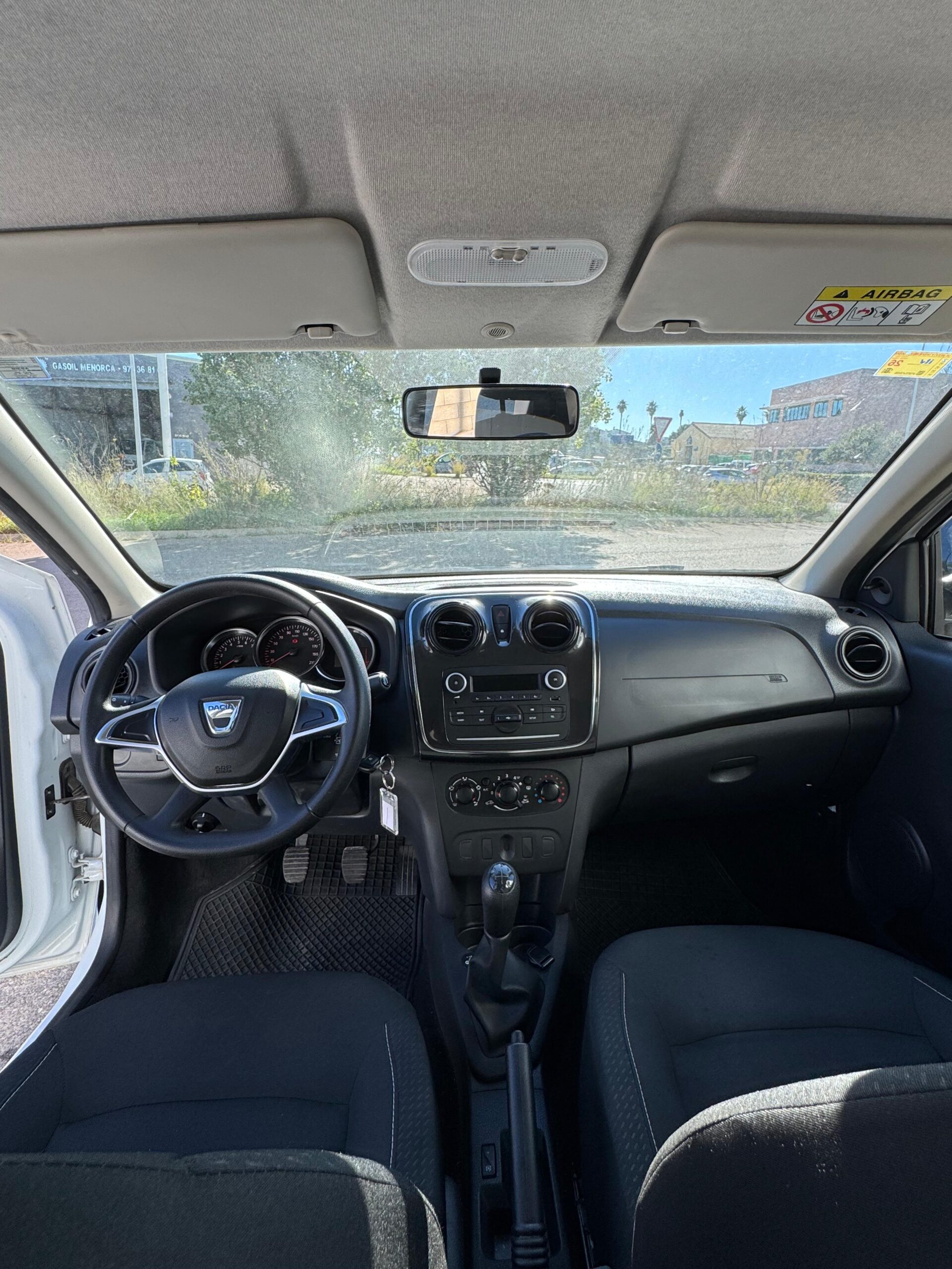 
								DACIA SANDERO full									